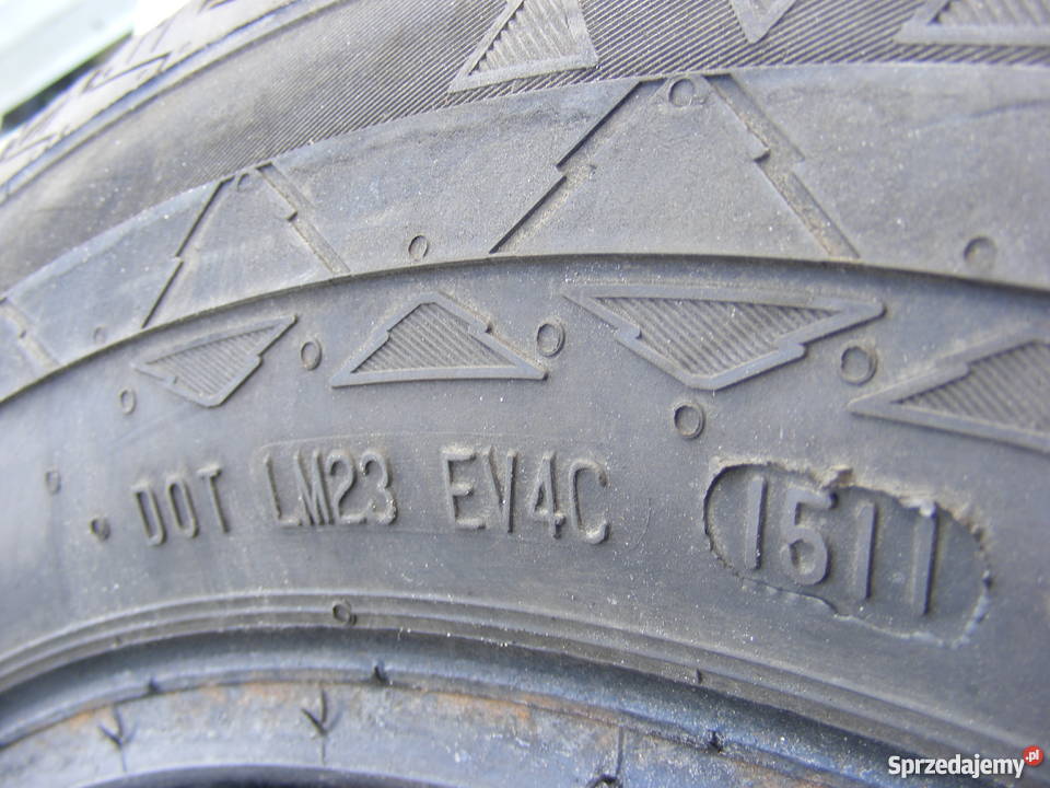 Para opon zimowych CONTINENTAL 20565r 16C DOT 205 Opony Jarosław