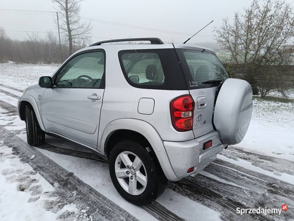 Toyota RAV4 3 drzwi 20 d4D 4x4 srebrny łódzkie Podkonice Miejskie