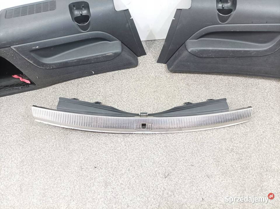 OSŁONA PROGU BAGAŻNIKA BOCZEK LEWY PRAWY TYŁ KPL