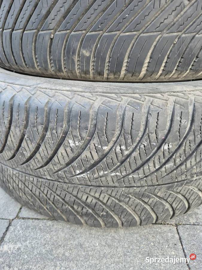 Opony wielosezonowe 23555R17 Nisko