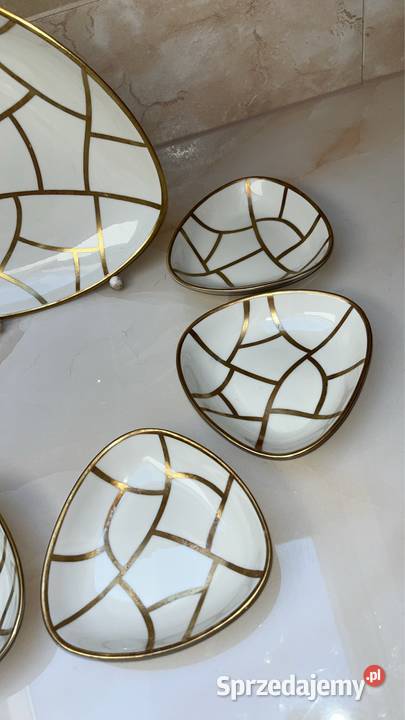 Patera i 6 talerzyków Syg Lichte VEB z lat Porcelana i szkło Gdańsk