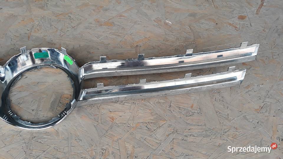 VW TOUAREG 7L LISTWA CHROM GRILL ATRAPA ZDERZAKA