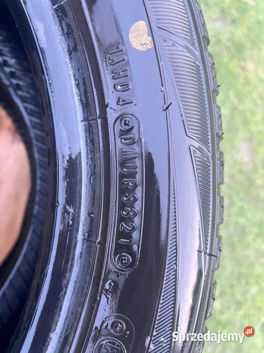 Komplet opon zimowych do auta osobowego 1855515 Opony Olszowiec