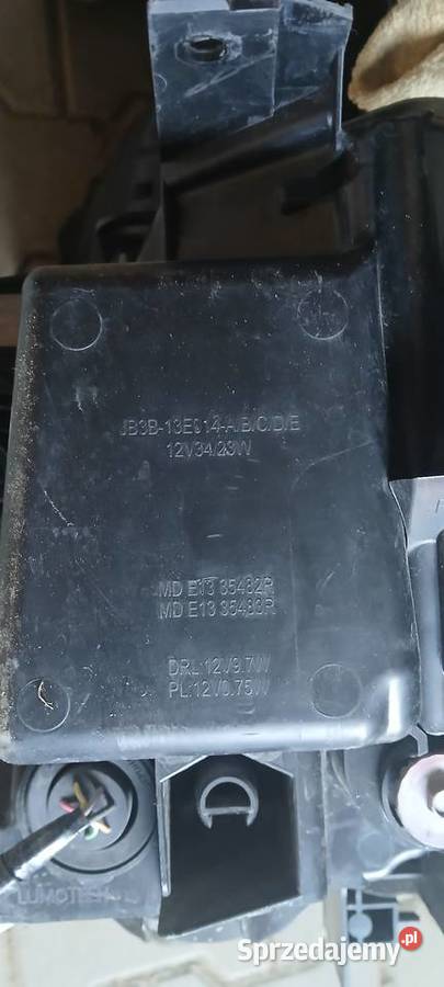 Ford Ranger prawa lampa led prawe