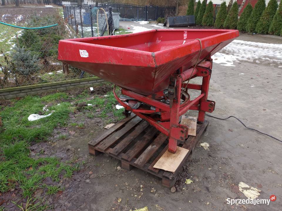 Rozsiewacz nawozu Lely 700 900 litrów szeroki nieuszkodzony