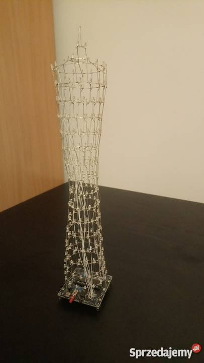 Wieża Canton Tower kolorowa wieża Pozostałe Przeworsk