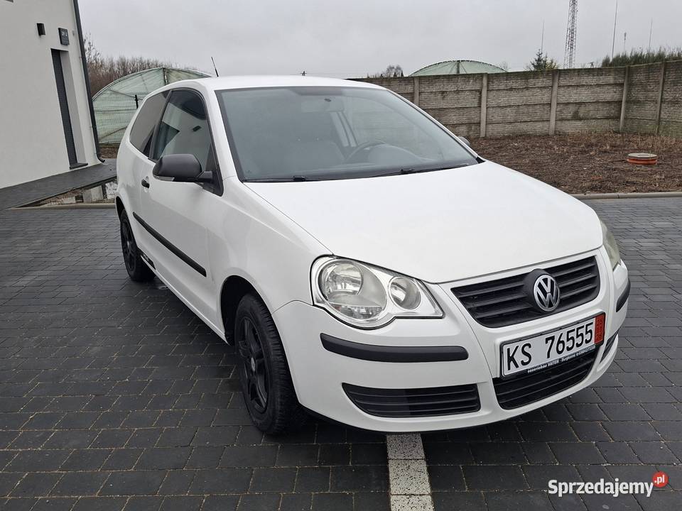 Vw Polo wersja Poliftowa 09 Benzyna Klima MP3 Polo Kostrzyn sprzedam