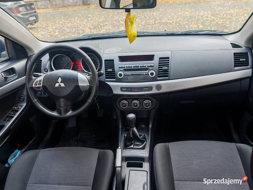 Mitsubishi Lancer IX sedan 16 benzyna MIVEC świętokrzyskie Ostrowiec Świętokrzyski sprzedam
