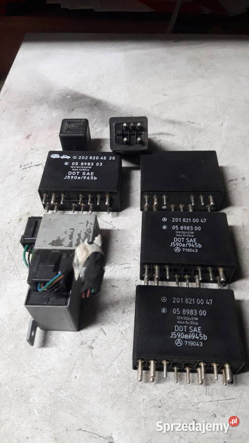 Mercedes W124 W201 W202 przekaźniki różne przekaźniki Gdańsk