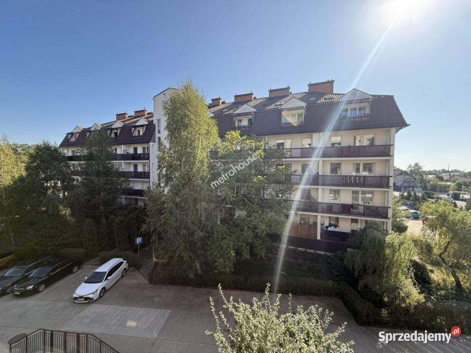 Mieszkanie z KW klimatyzacją i loggią sprzed lat Warszawa