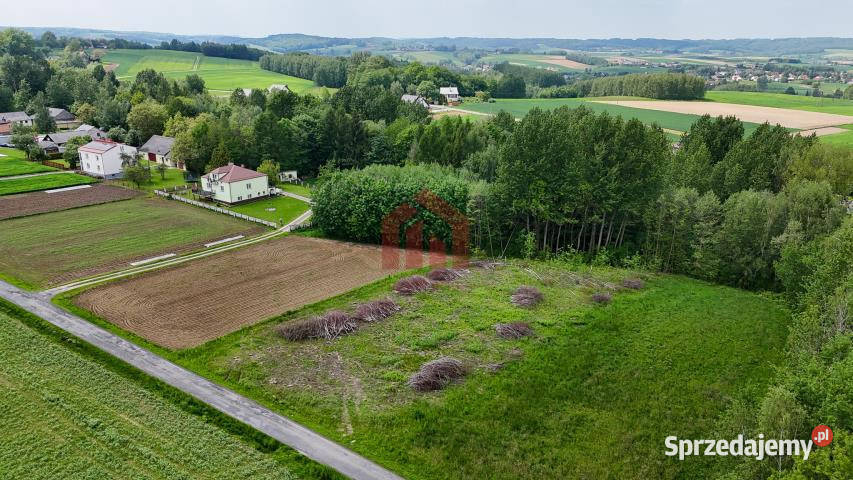 Grunt 980m2 Będzienica budowlana