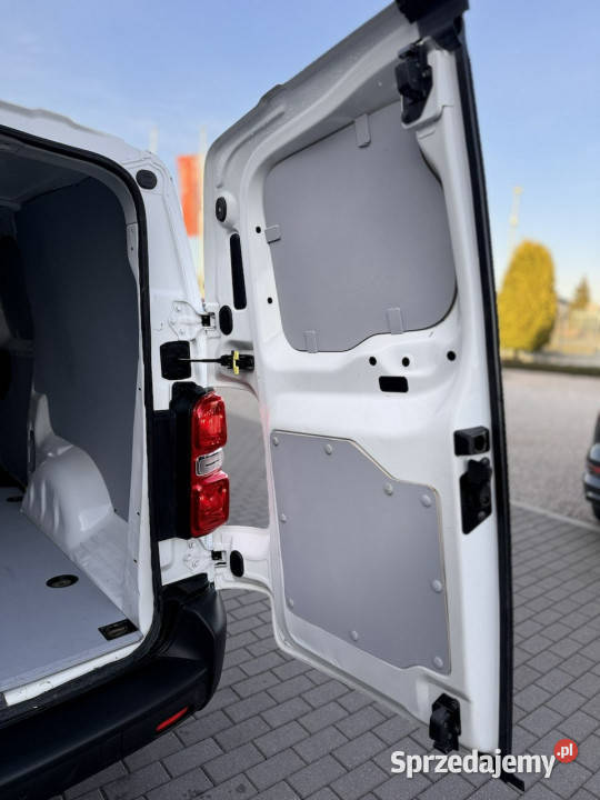 Opel Vivaro 20Cdti 122wersja LongVat1 stan
