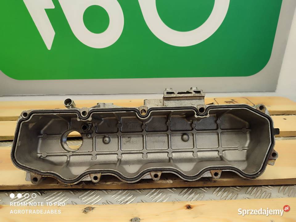 Pokrywa 504389278 zaworów silnika PERKINS Wilkowo