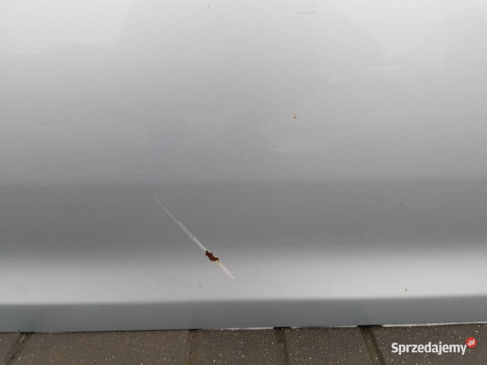 VW GOLF V KOMBI 2009 2010 DRZWI PRAWE PRZOD Drzwi Turek