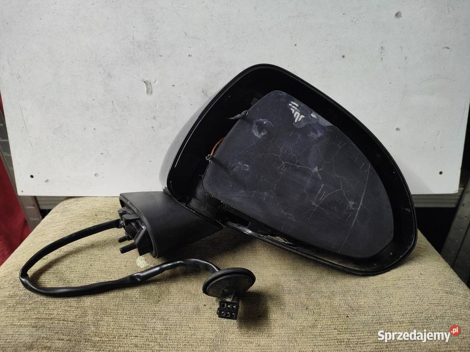 Lusterko zewnętrzne CORSA D prawe pasażera 5pin