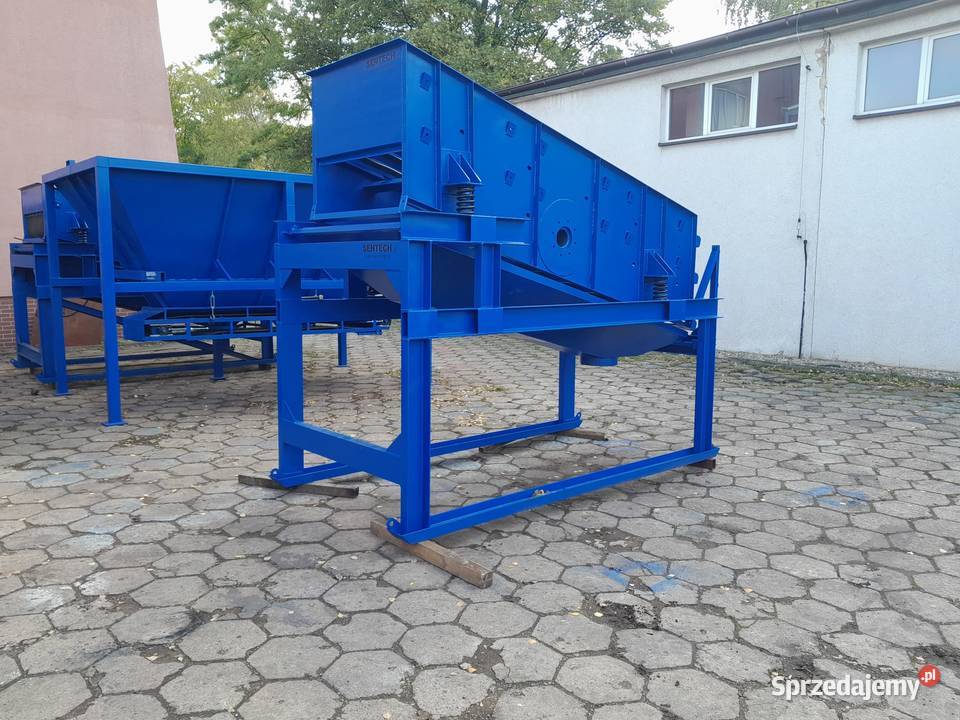 Przesiewacz wibracyjny trzy pokładowy PWK 09303