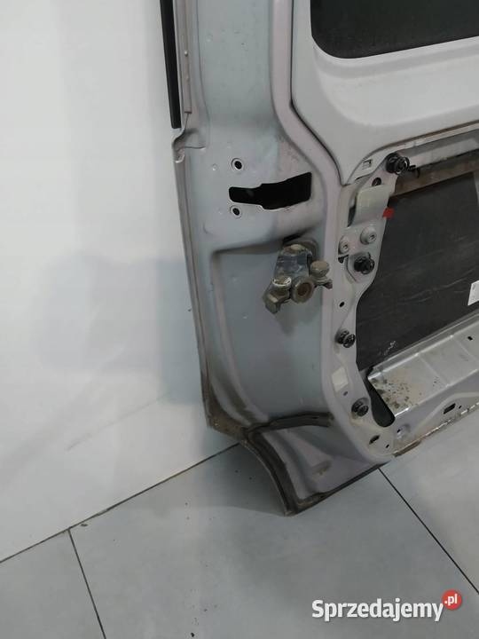 DRZWI LEWE TYŁ PRZESUWNE LIFT SREBRNE VW