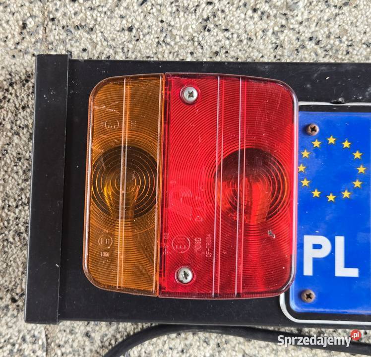 Oświetlenie do bagażnika na hak na rowery Pozostałe Nysa