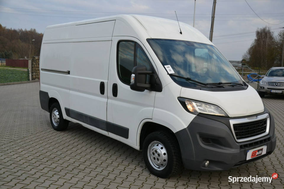 Peugeot Boxer 20 diesel 131 6biegów klimatyzcaja