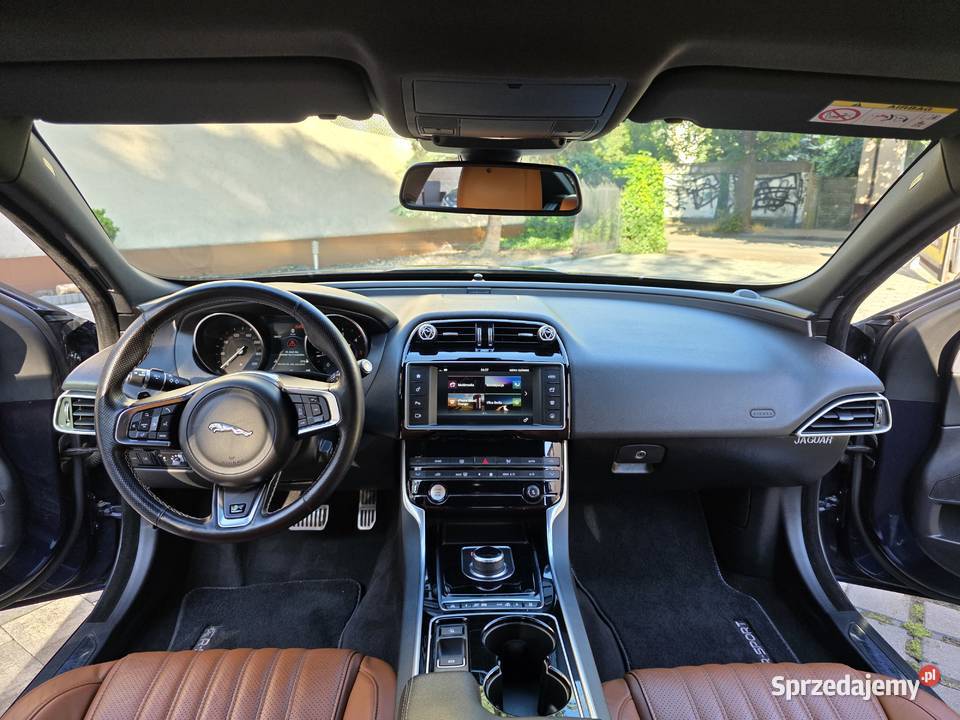 Jaguar XE 20 D AWD RSport Bezwypadkowy nieuszkodzony Zawiercie