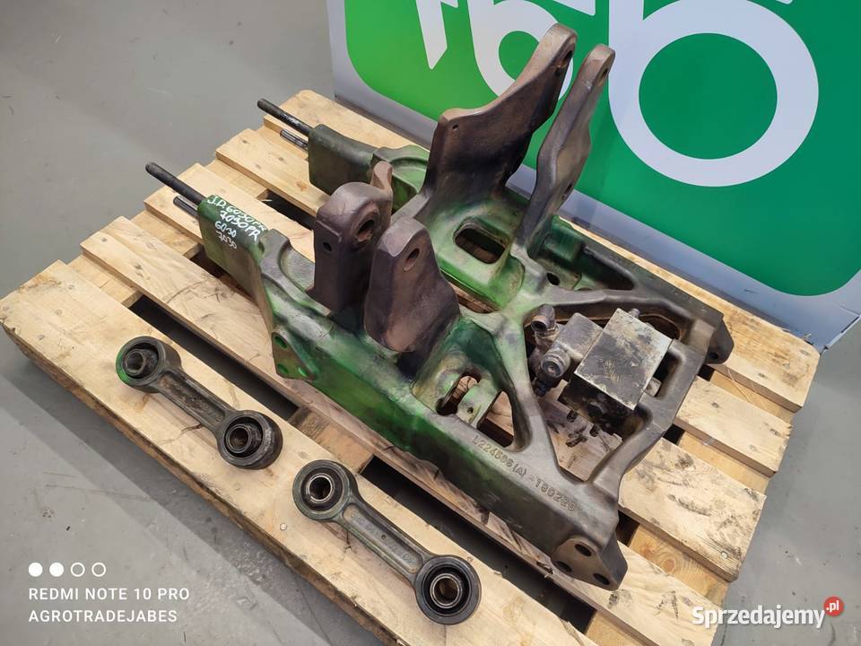 Wspornik osi przedniej L224595 JOHN DEERE 7030PR Pozostałe