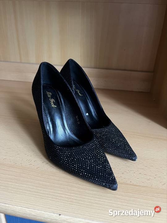 Czarne damskie buty z wąskim noskiem rozmiar 38 mazowieckie Warszawa