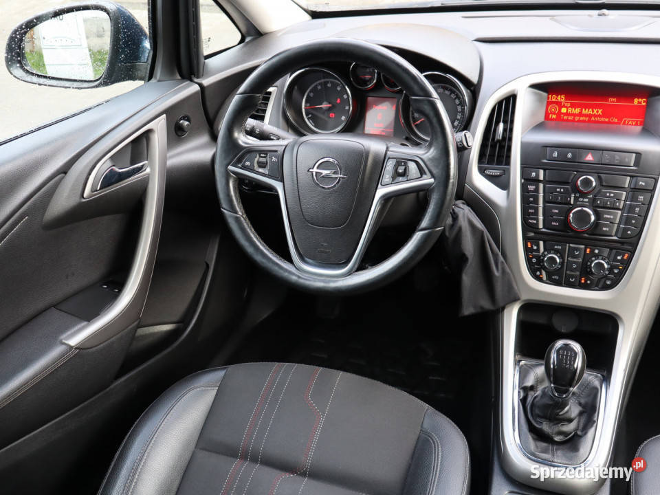 Opel Astra 14 T benzyna