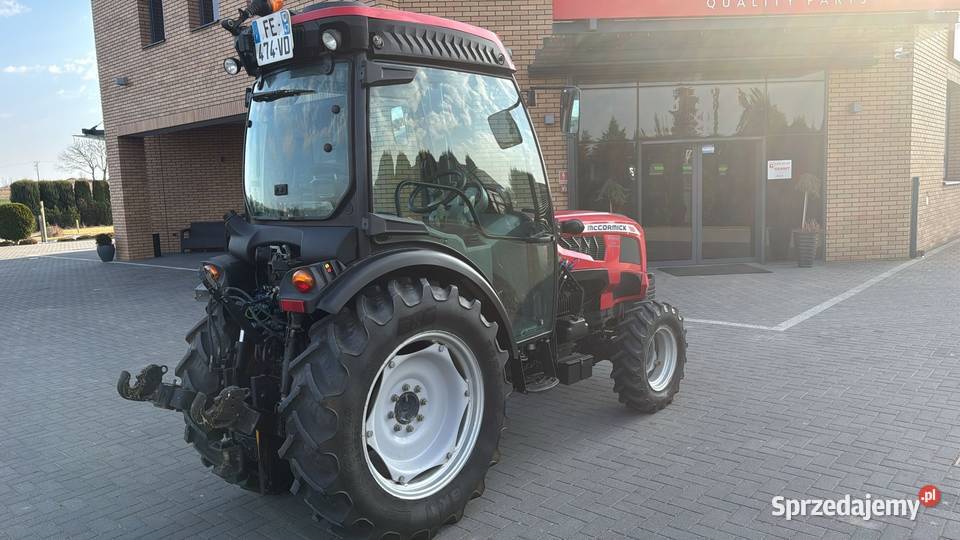 Ciągnik sadowniczy McCormick X450V Rolnictwo Modliborzyce