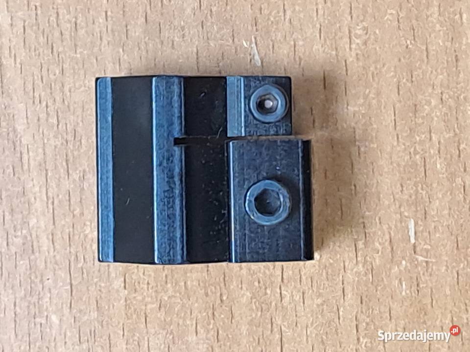 Wielofunkcyjny uchwyt do mocowania latarki na Łódź