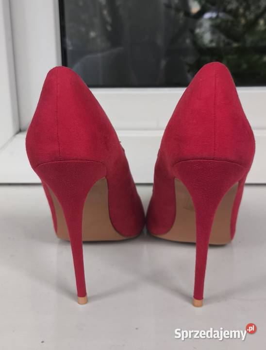 Czółenka DeeZee 38 czerwone zamszowe Pabianice