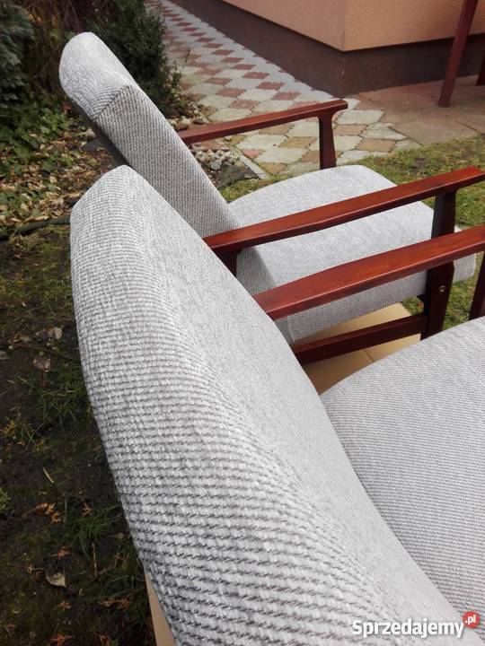 Dwa fotele typ BW14 PRL dwa lata 70te renowacj Antyki, Sztuka, Kolekcje wielkopolskie Puszczykowo