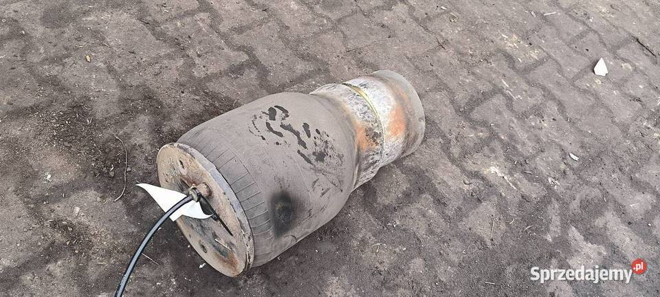 PODUSZKA TYŁ MAN TGX 18440 osobowe Lipno sprzedam