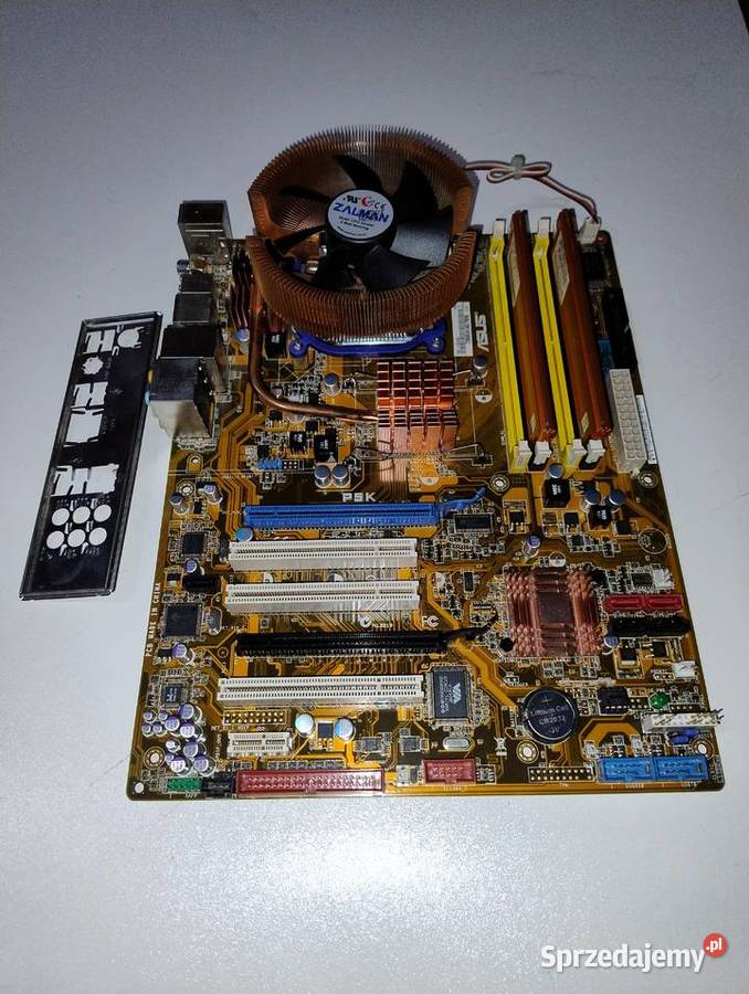 Asus P5KProcesor Radiator Pamięć Maskownica Płyty główne Witnica