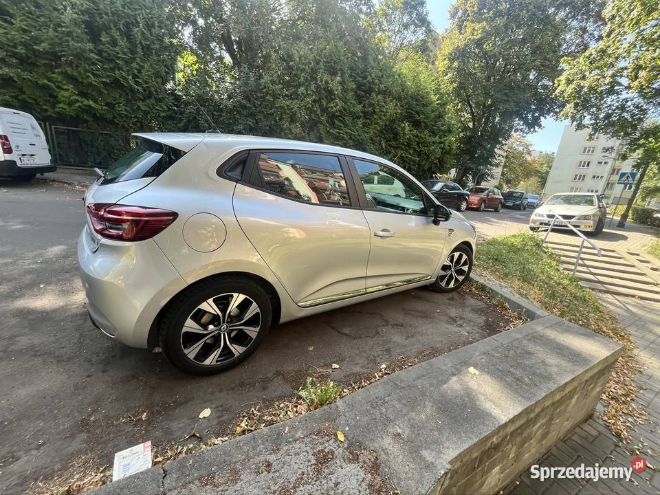 Renault Clio V 16 ETech Hybrid Limited 2022r 140 lubelskie