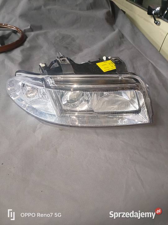 Lampa Depo Audi A4 B5 Fl prawa Nisko