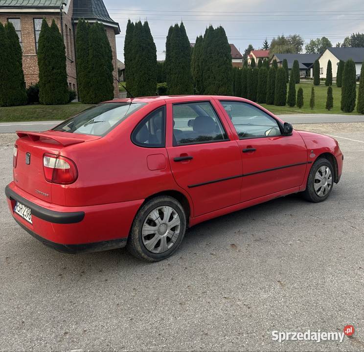 Seat cordoba 16 benzyna 2001r Pilzno