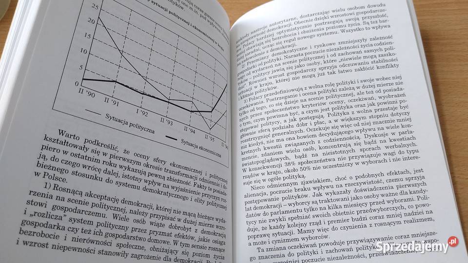 Etyka w polityce debata naukowców polityków ISBN 9788370529840 pomorskie sprzedam