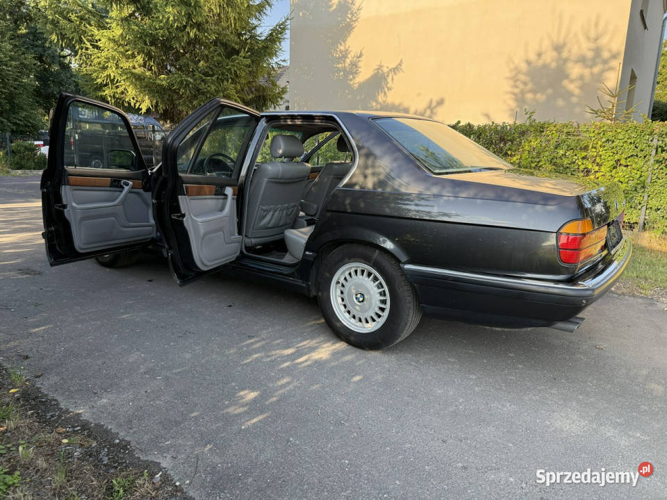 BMW 730 30i 188 90 Bez korozji Zadbany E32 Rok produkcji 1990 Ocice