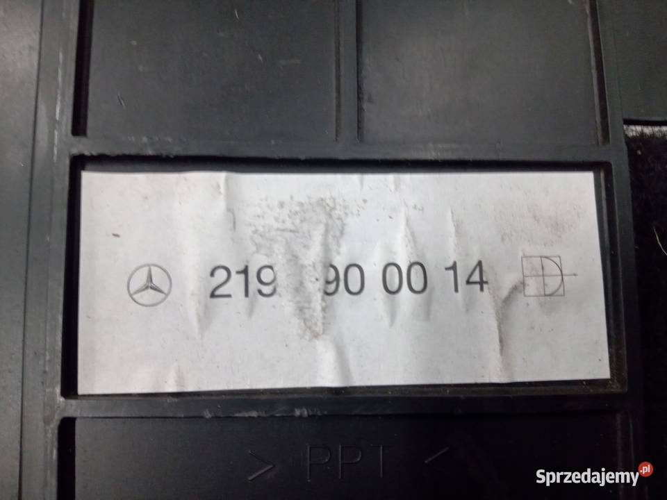 UCHWYT MOCOWANIE LEWARKA MERCEDES CLS W219 Wyposażenie wnętrza sprzedam