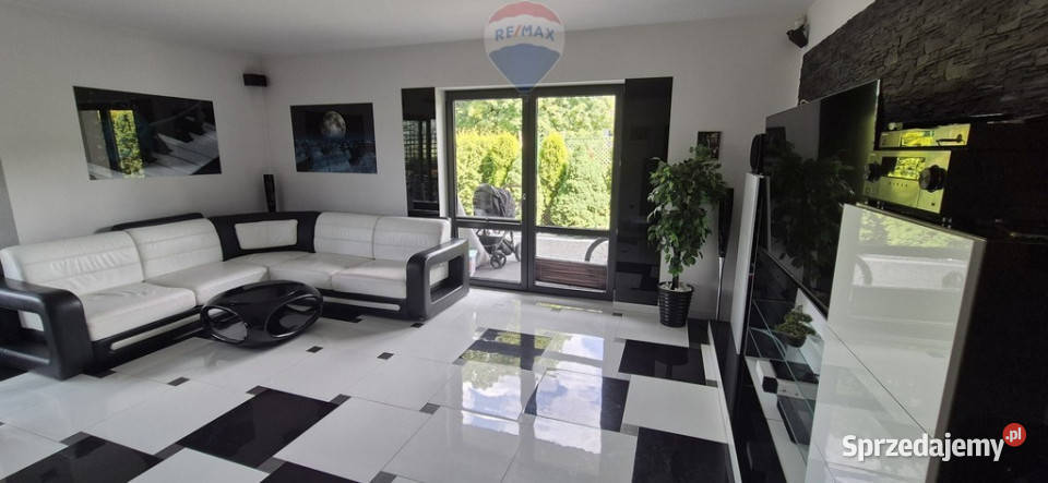 Dom gdzie codzienność spotyka się z relaksem mieszkalny Milówka