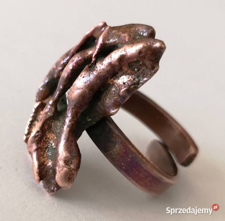 Unikatowy pierścionek z miedzi Jarmark