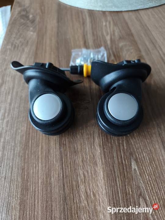 2 nowe gumowe kółka do walizki model w003