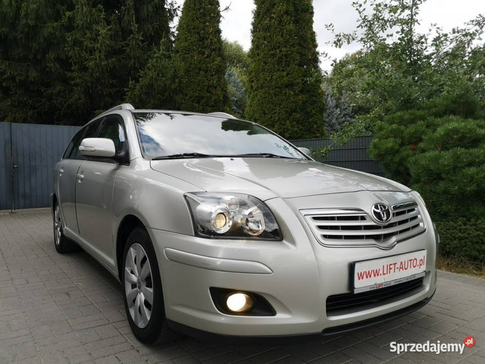 Toyota Avensis 20 D4D 126 Klimatr Isofix Temp nieuszkodzony Strzegom