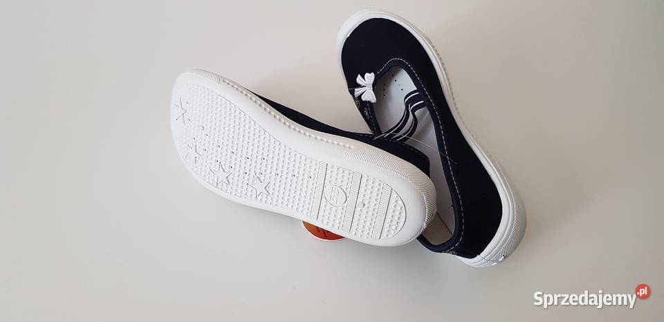Nowe kapcie viggami buty 33 dziewczęce Warszawa