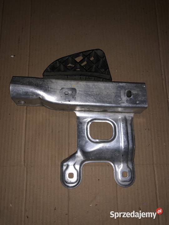 BMW 1 F21 Przedni zderzak Crash Bar Prawy osobowe Kozy