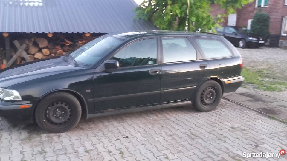 Volvo V40 19 Turbo 200 sprowadzony pomorskie Człuchów sprzedam