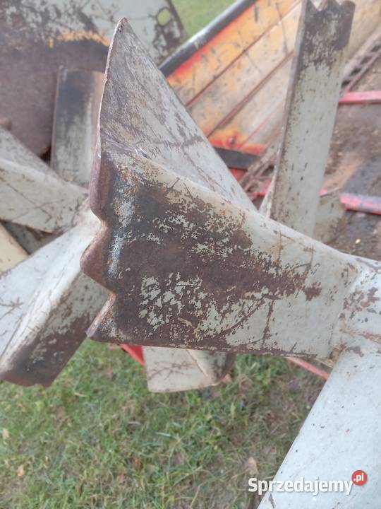 Rozrzutnik obornika JF Gorlice