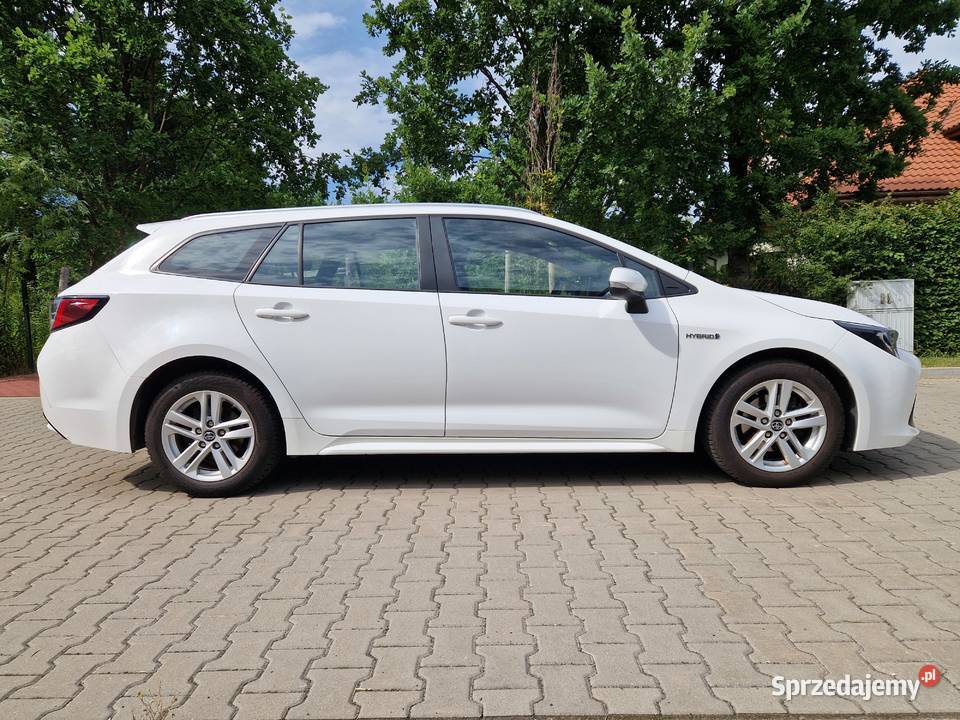 Toyota Corolla 18 Hybrid Comfort Stare Babice sprzedam