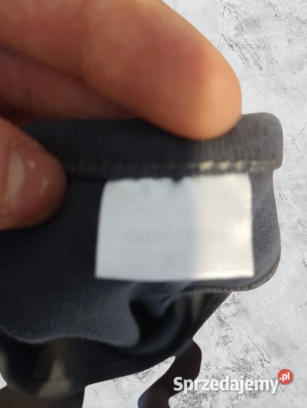 Oryginalny podkoszulek Adidas