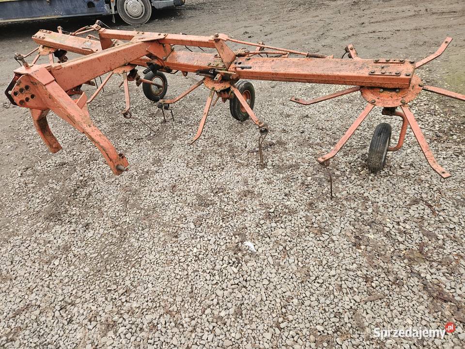 Przetrząsarka do Siana Fella TH520 Pająk Zgrabiarki i przetrząsacze mazowieckie Grójec sprzedam